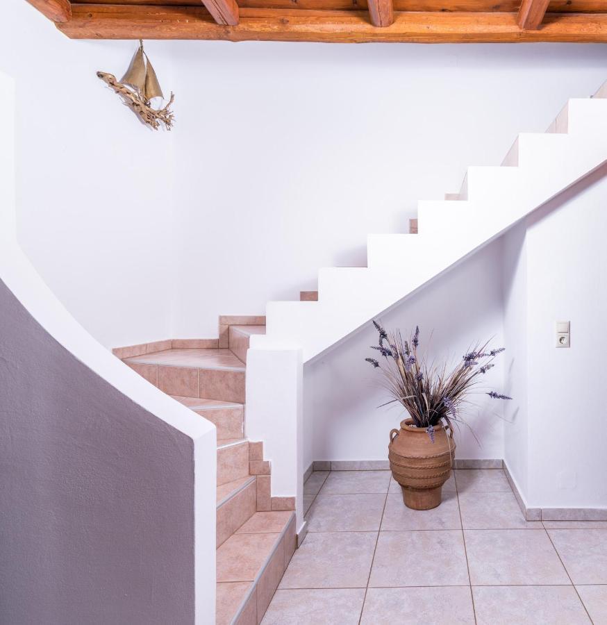 Vrisanos Apartamento Pitsidia Exterior foto