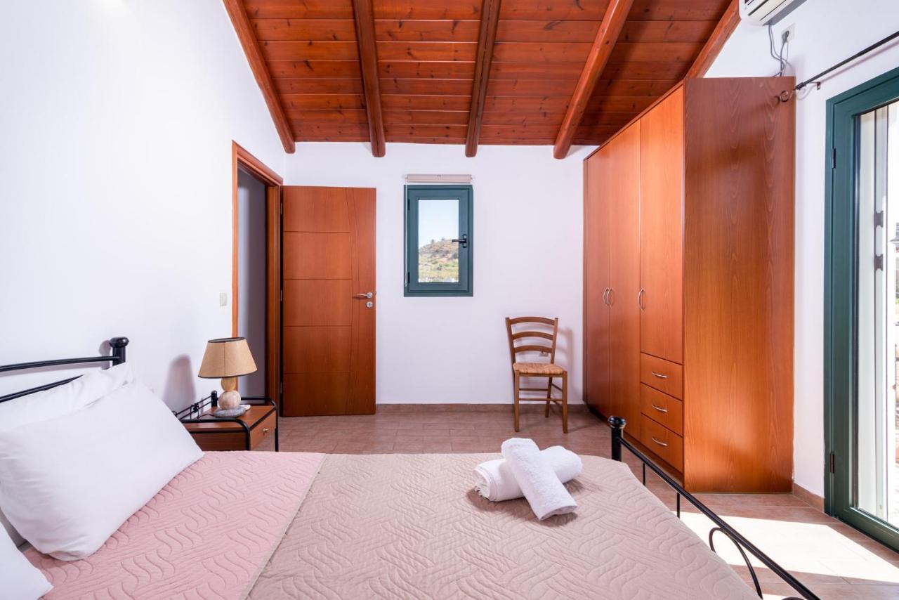 Vrisanos Apartamento Pitsidia Exterior foto