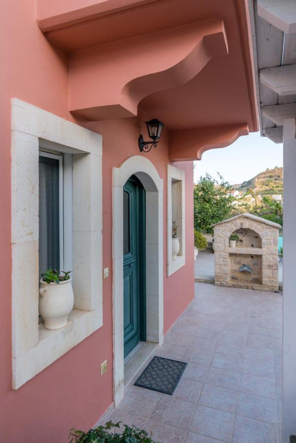 Vrisanos Apartamento Pitsidia Exterior foto