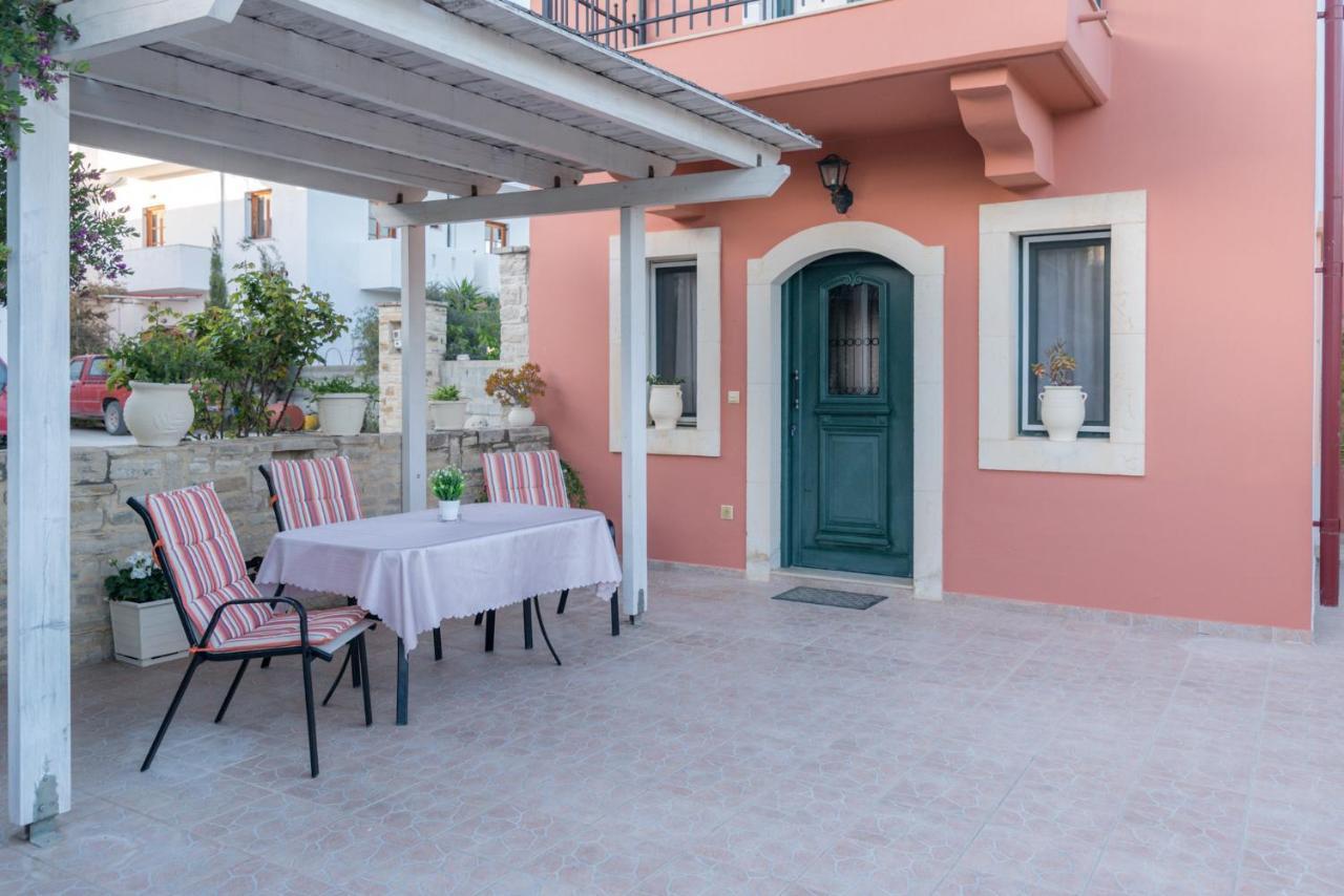 Vrisanos Apartamento Pitsidia Exterior foto