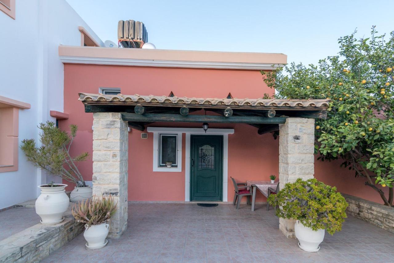 Vrisanos Apartamento Pitsidia Exterior foto